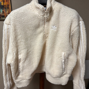 아디다스 플리스 아이보리 미듐 새상품