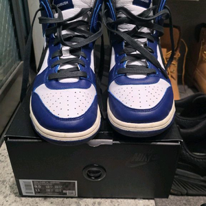 나이키 x 앰부쉬 덩크 하이 딥 로얄 블루 이미지