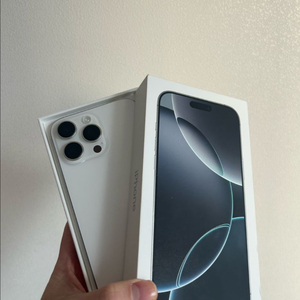 아이폰16프로맥스 512G 무기스(베터리100%)