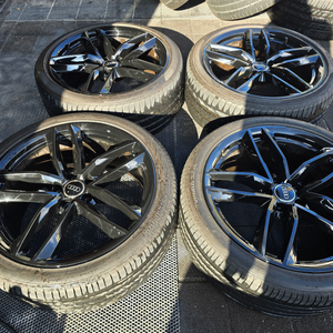 아우디 A7 S7 순정 20인치 중고휠타이어