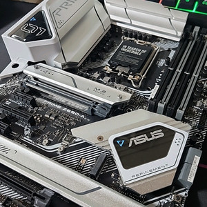 i7-13700f + ASUS Z690-A