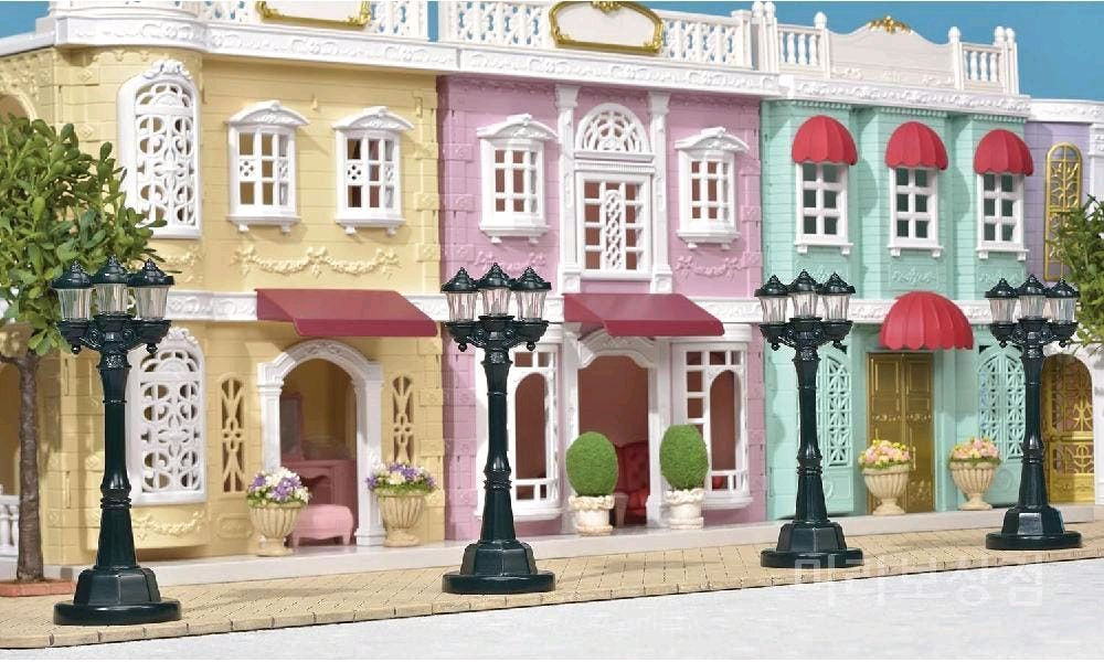 실바니안패밀리 6005 불이 들어오는 가로등--2