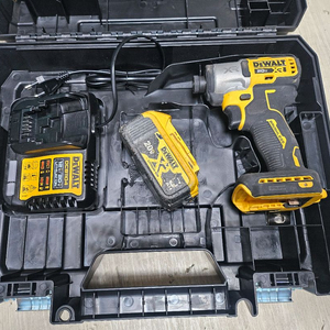 디월트 DCF845 충전 임팩 드라이버 드릴 세트