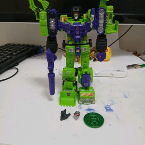 블로키 트랜스포머 디펜더 데바스데이터