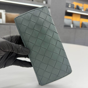 보테가 베네타 인트레치아토 장지갑