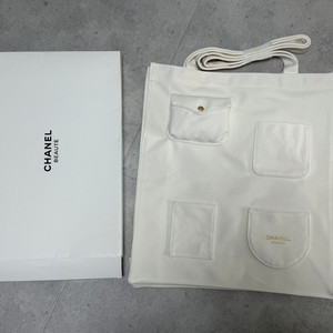 [새상품] 샤넬 에코백