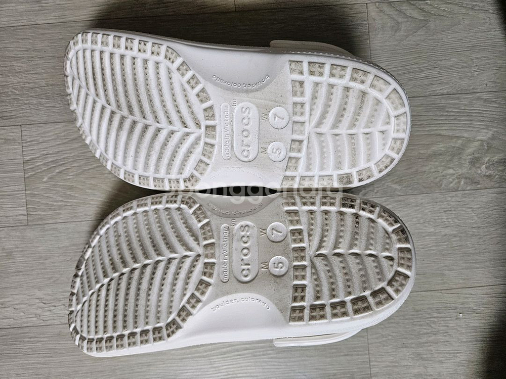 크록스 바야 라인드 클로그 털크록스 M5W7 240사이즈 화이트--5