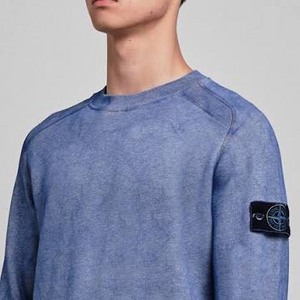 [S] 스톤아일랜드 더스트 컬러 트리트먼트 맨투맨 블루