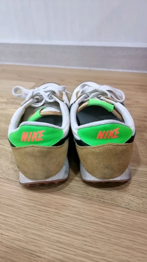 나이키 여성용 운동화235 팝니다. 이미지