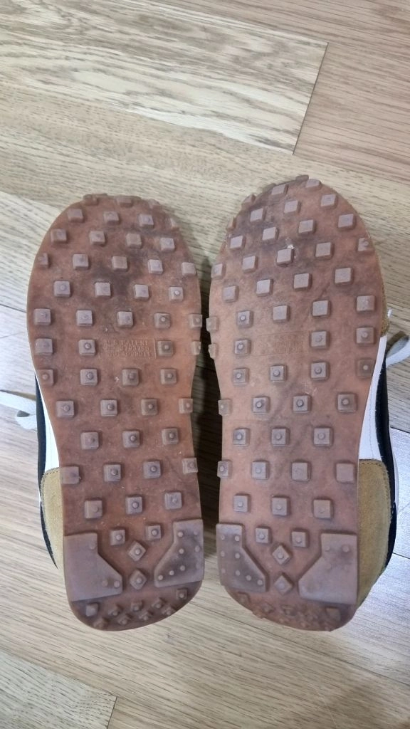 나이키 여성용 운동화235 팝니다. 이미지
