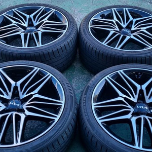 스팅어 마이스터 19인치 휠타이어 대구 경북 경산휠