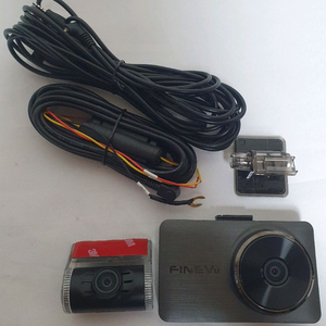 *무료설치가능*파인뷰 LX3000,LX2000 32G 블랙박스 싸게 판매합니다(모든 제품 2세트 이상 보유)