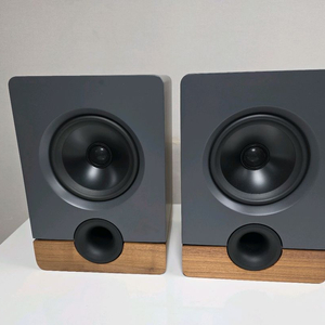 아웃풋 X 베어풋 프론티어 Output Barefoot Frontier 아웃풋베어풋 모니터 스피커