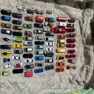 • 브랜드/모델명: 토미카/핫휠 등 희귀 빈티지 미니카 74종 일괄 판매합니다(Premium Collection)