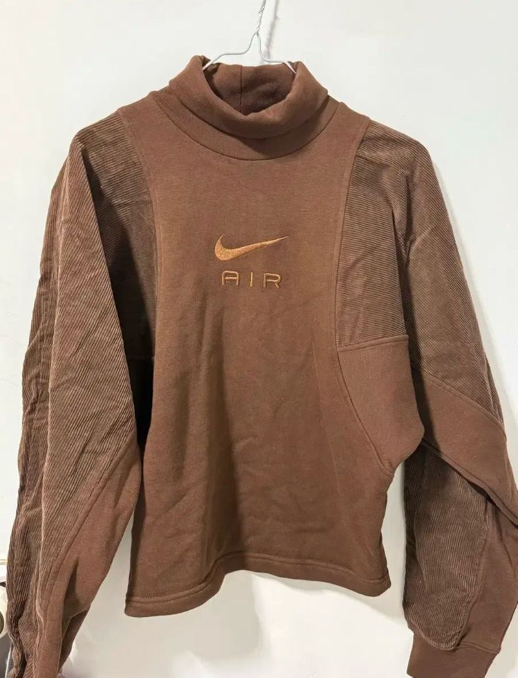 나이키 여성 코듀로이 맨투맨 이미지