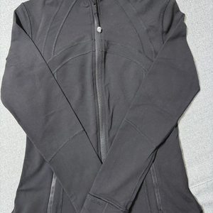 룰루레몬 디파인 자켓 Luon Black 10사이즈