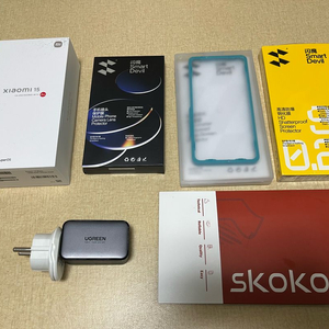 샤오미15 256gb 블랙 S급 정발 판매합니다 (배터리 사이클 10, 10월 최초사용)