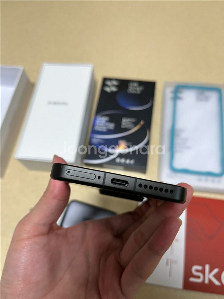 샤오미15 256gb 블랙 S급 정발 판매합니다 (배터리 사이클 10, 10월 최초사용)--4