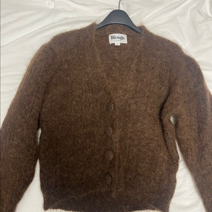 rouje 루즈 브라운 퍼프 가디건 팔아요