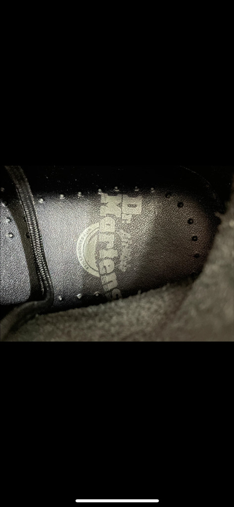 닥터마틴 1460 8홀 uk4 이미지