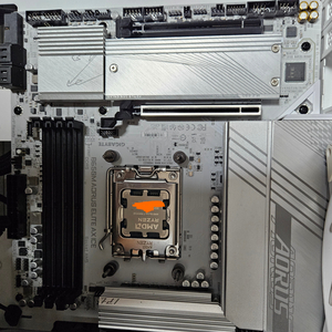 b650m 어로스엘리트 ice