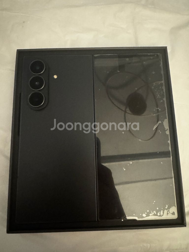 갤럭시 폴드 7--1