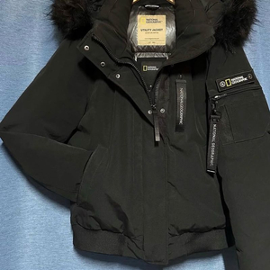 내셔널지오그래픽 패딩 이미지