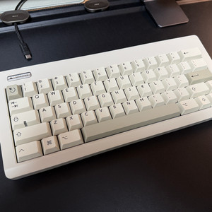 mm studio class 60+pbtfans 키캡