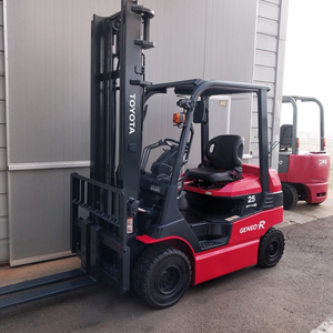 도요다 2.5톤 전동지게차 사이드쉬프트 2단400MM 2017년식