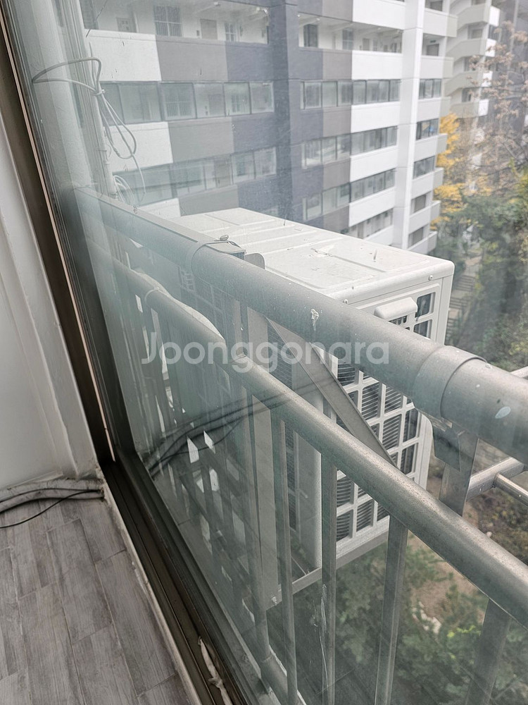 (이사급매) 24년형 LG 휘센 오브제 컬렉션 타워 에어컨+벽걸이 에어컨 세트(FQ18ET4BAN) 2 in 1--1