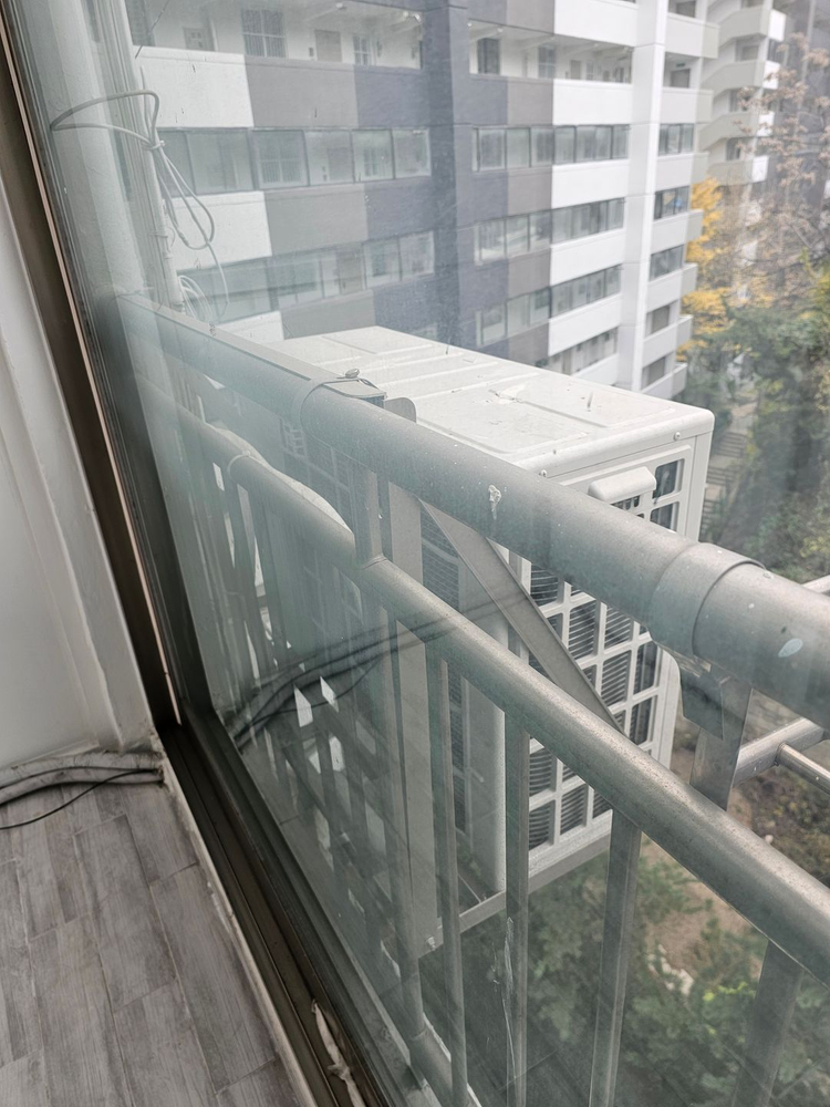 (이사급매) 24년형 LG 휘센 오브제 컬렉션 타워 에어컨+벽걸이 에어컨 세트(FQ18ET4BAN) 2 in 1 이미지