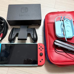 닌텐도 스위치 OLED 512기가 팝니다~