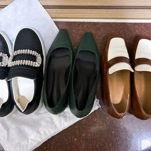 수재화 3켤레 235