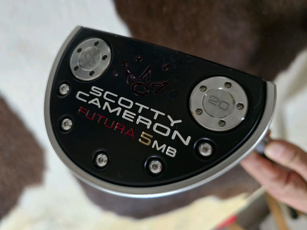 스카티카메론 푸추라 FUTURA 5MB 33인치 퍼터(스테빌리티샤프트) 이미지