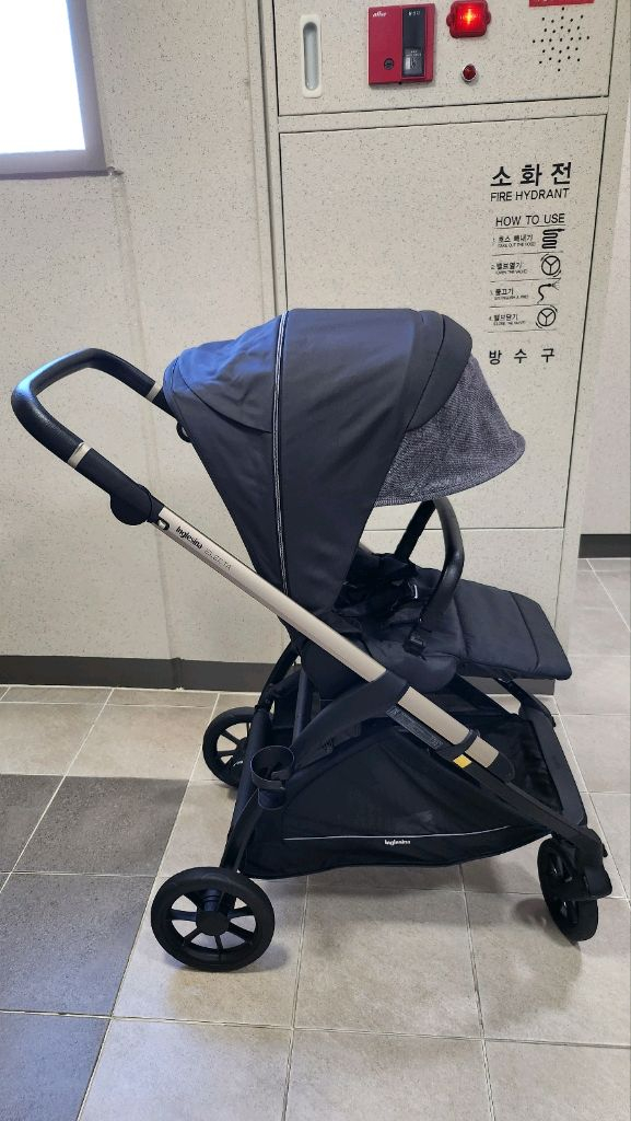 절충형유모차 잉글레시나 일렉타(어퍼블랙)--1