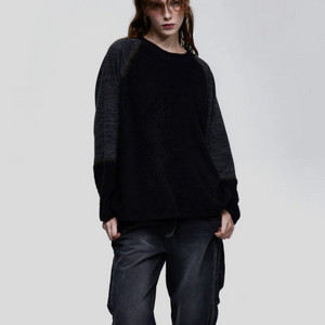 (새상품) RSSC 스티치 헤어리 레글런 니트 (블랙)