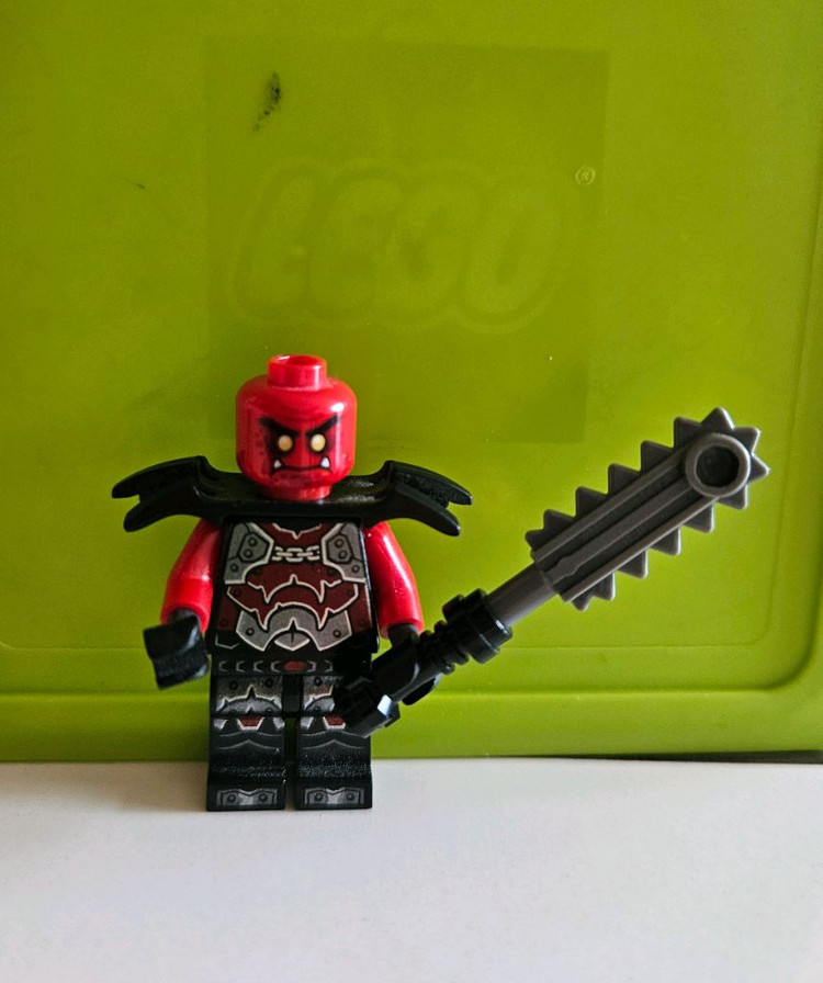 넥소나이츠 피규어--2