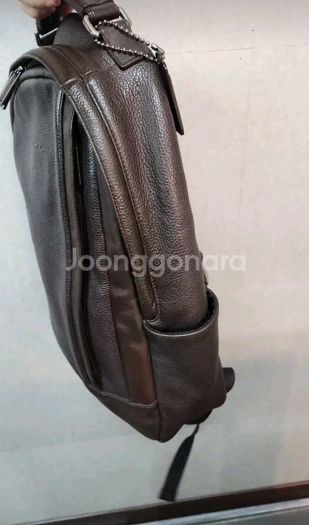 코치 가죽백팩--3
