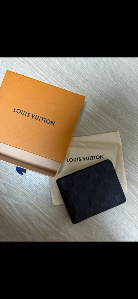 루이비통 다미에 남성 반지갑 이미지