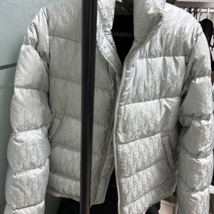 디올패딩 이미지