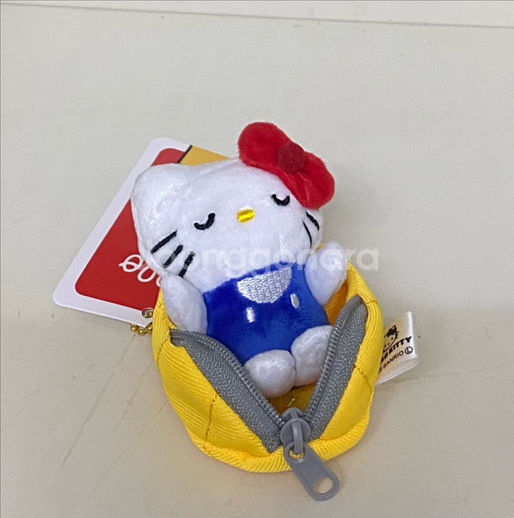 헬로키티 침낭 캠핑 인형 키링--2