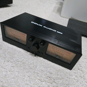 DOUK AUDIO VU3 PRO 레벨메타 스피커 앰프 셀렉터