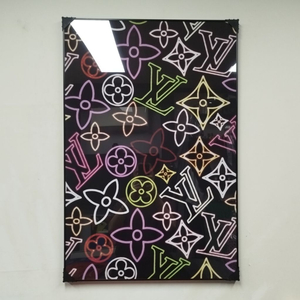 루이비통그림 루이비통액자 로고 피규어 인형 그림 액자 팝아트 인테리어소품 명품그림 명품액자 루이비통가방 이미지