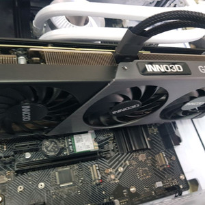inno3d RTX 4070 수퍼 12GB 새제품