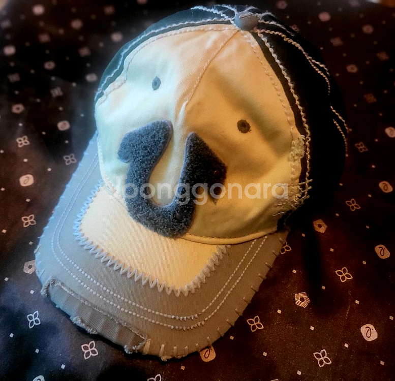 [미사용 새상품] 트루릴리전 모자--2