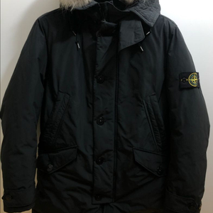 스톤아일랜드 코요테퍼 덕다운 롱패딩 블랙 M