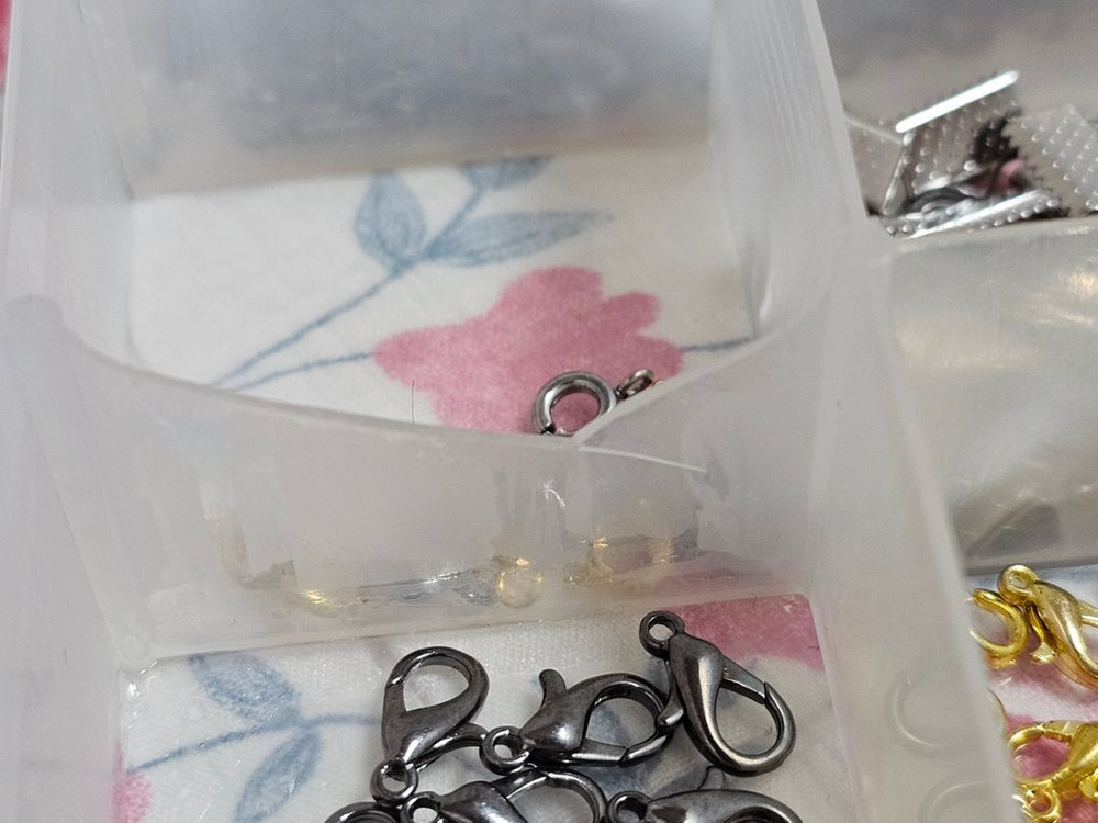 스트랩,팔찌,비즈,핸드폰줄,키링등 악세사리 만들기부자재 이미지