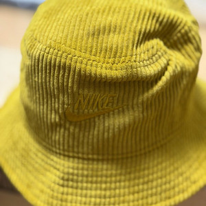 나이키 코듀로이 버킷햇 이미지