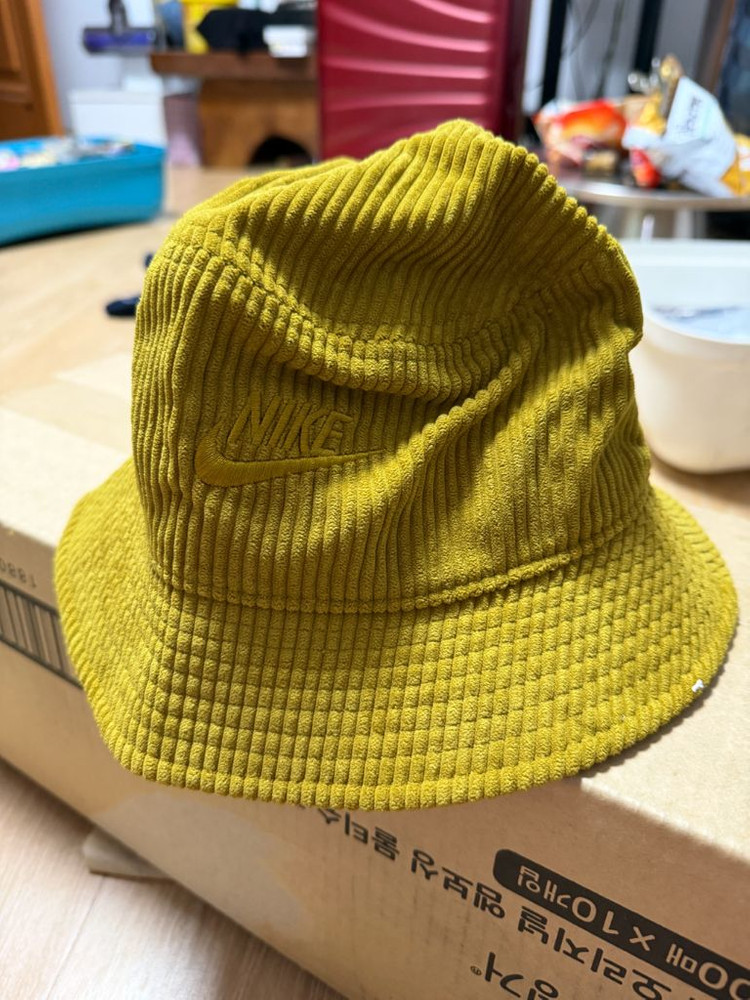 나이키 코듀로이 버킷햇 이미지