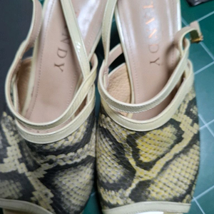 여성Tandy 샌들 235E